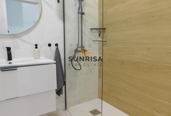 Apartamento · Reventa - Torrevieja · Alicante · España
