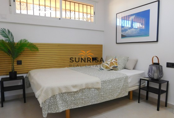 Apartamento · Reventa - Torrevieja · Alicante · España