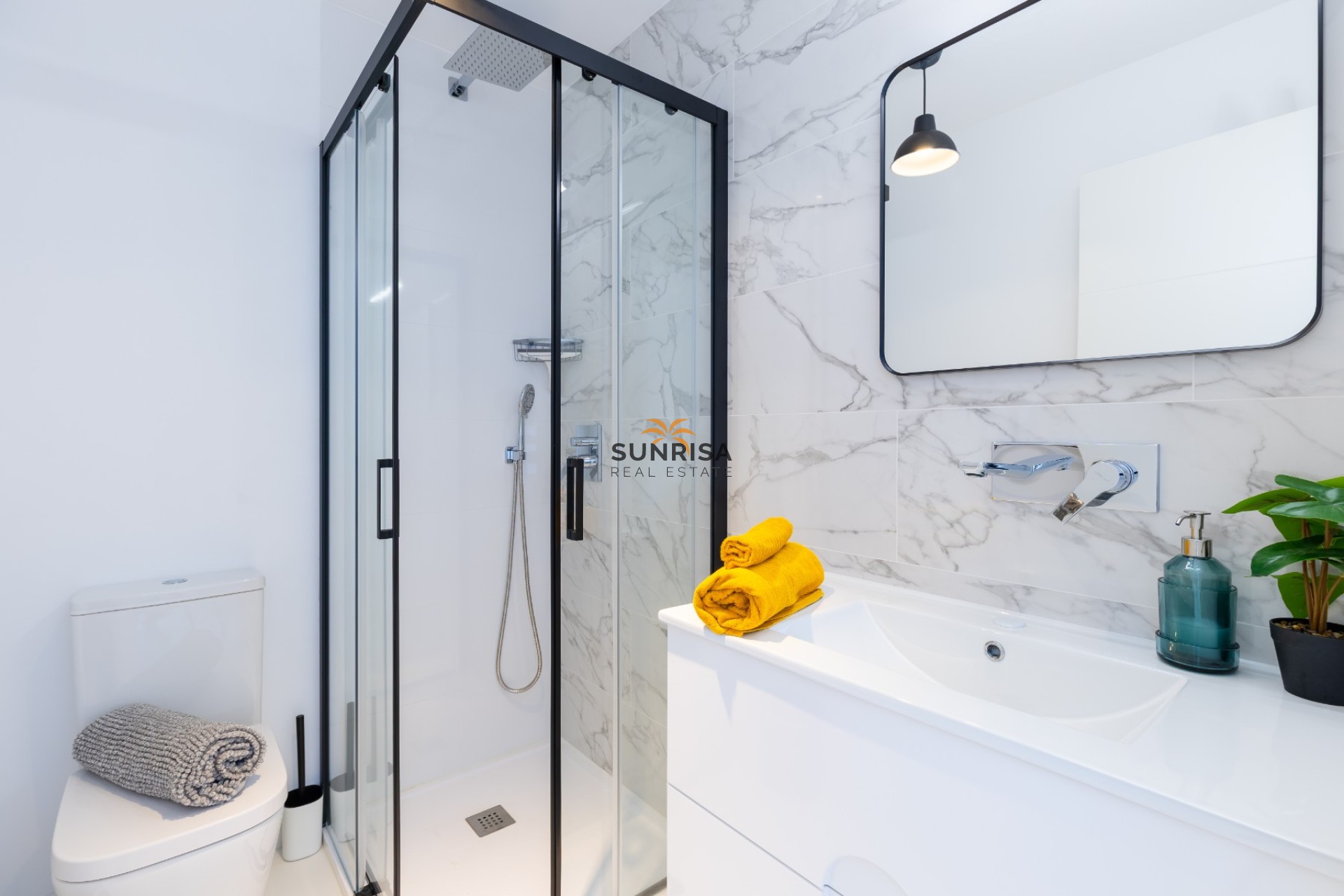 Resale - Apartment - San Miguel de Salinas