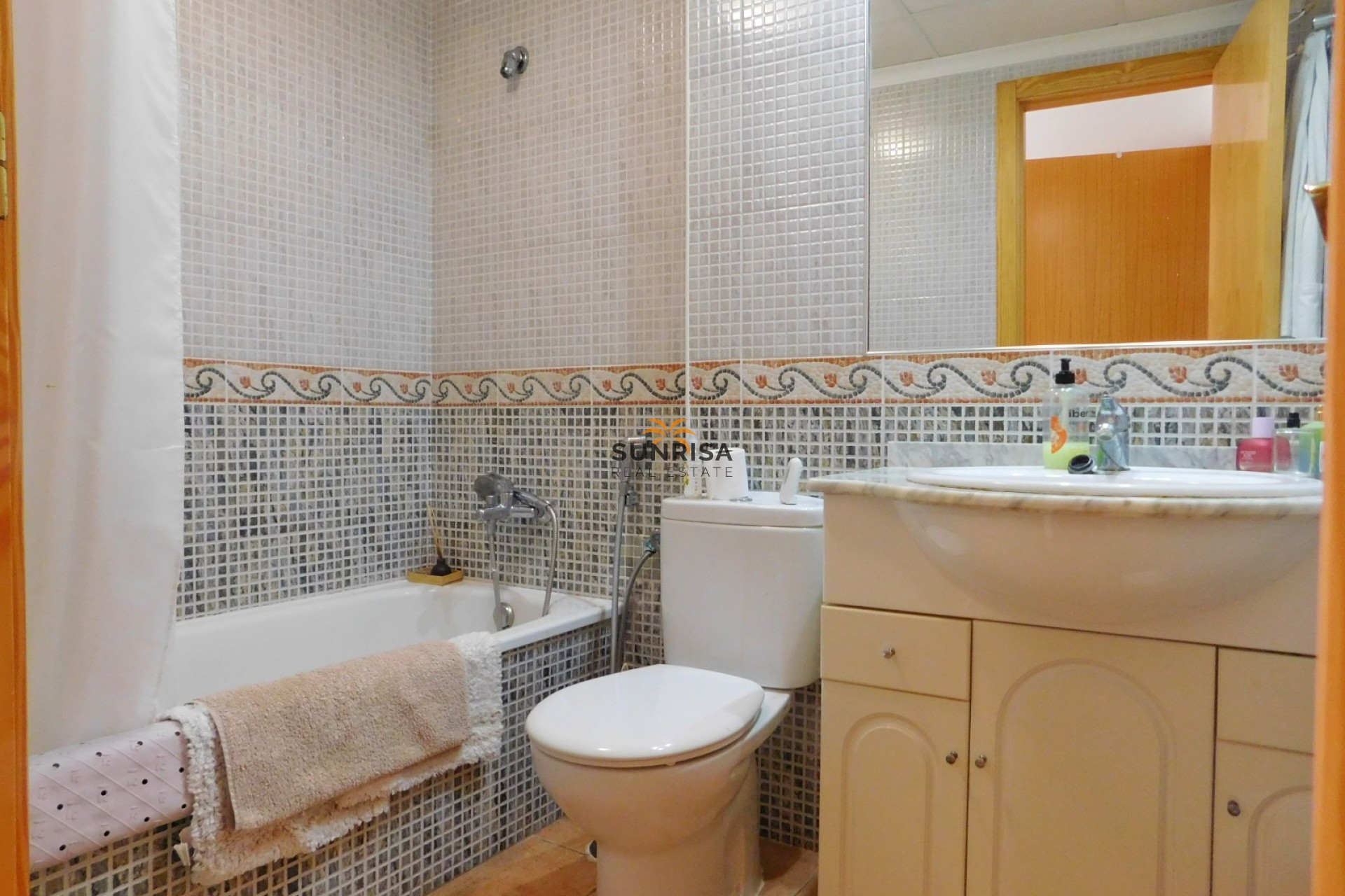Resale - Apartment - Torremendo