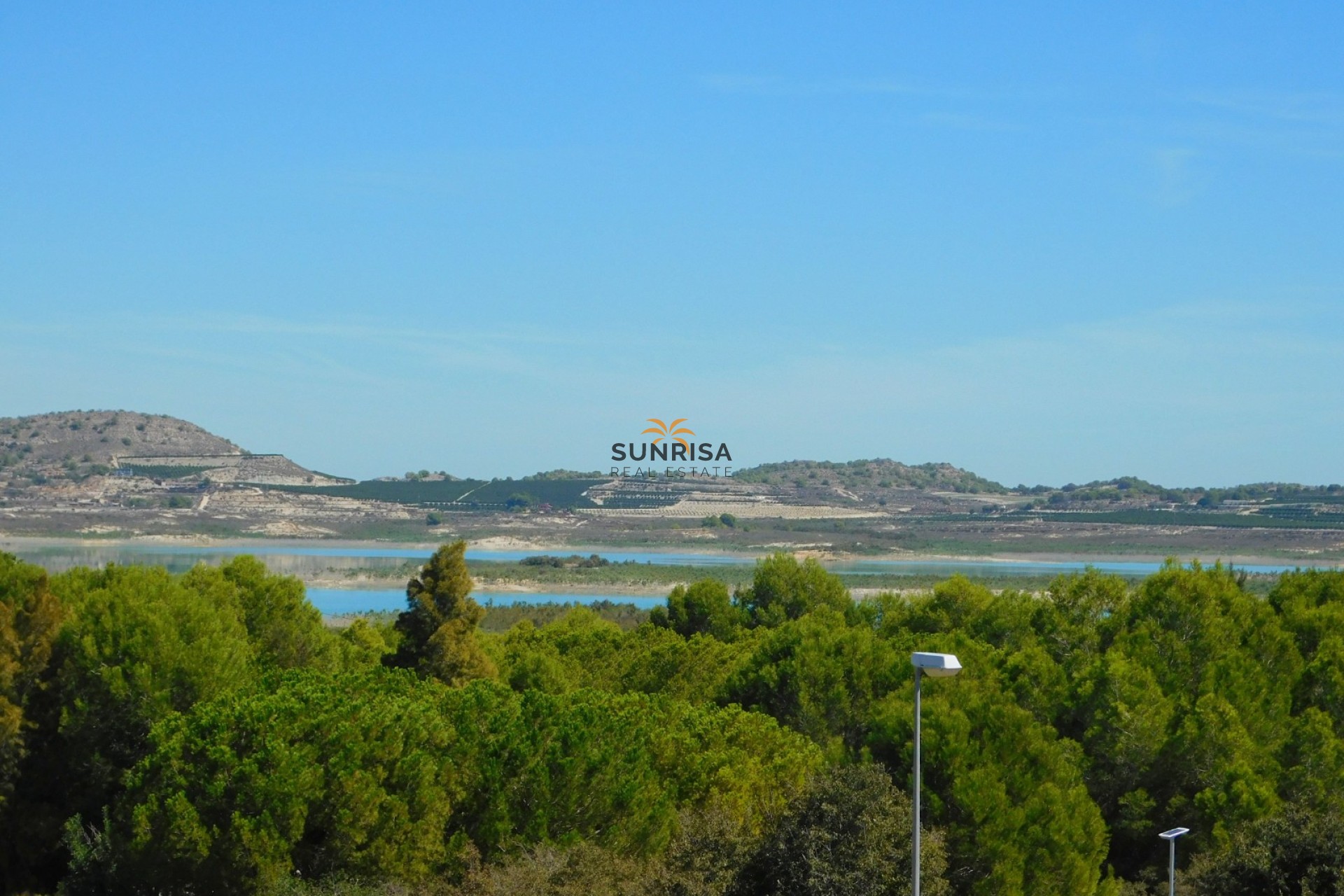 Resale - Apartment - Torremendo