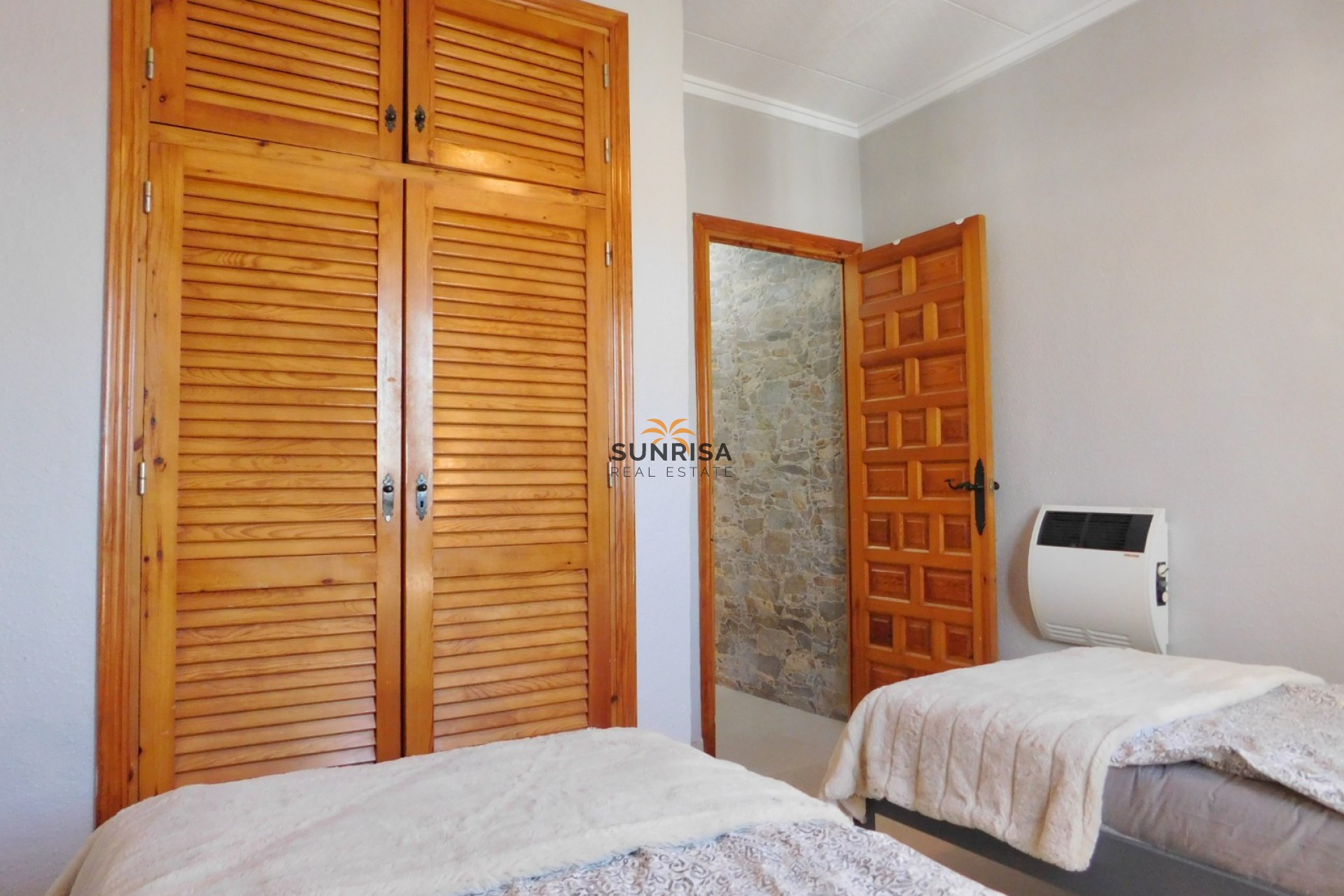 Herverkoop - Twee-onder-een-kapwoning - Torrevieja