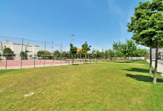 Townhouse · Resale - Los Desamparados · Alicante · Spain