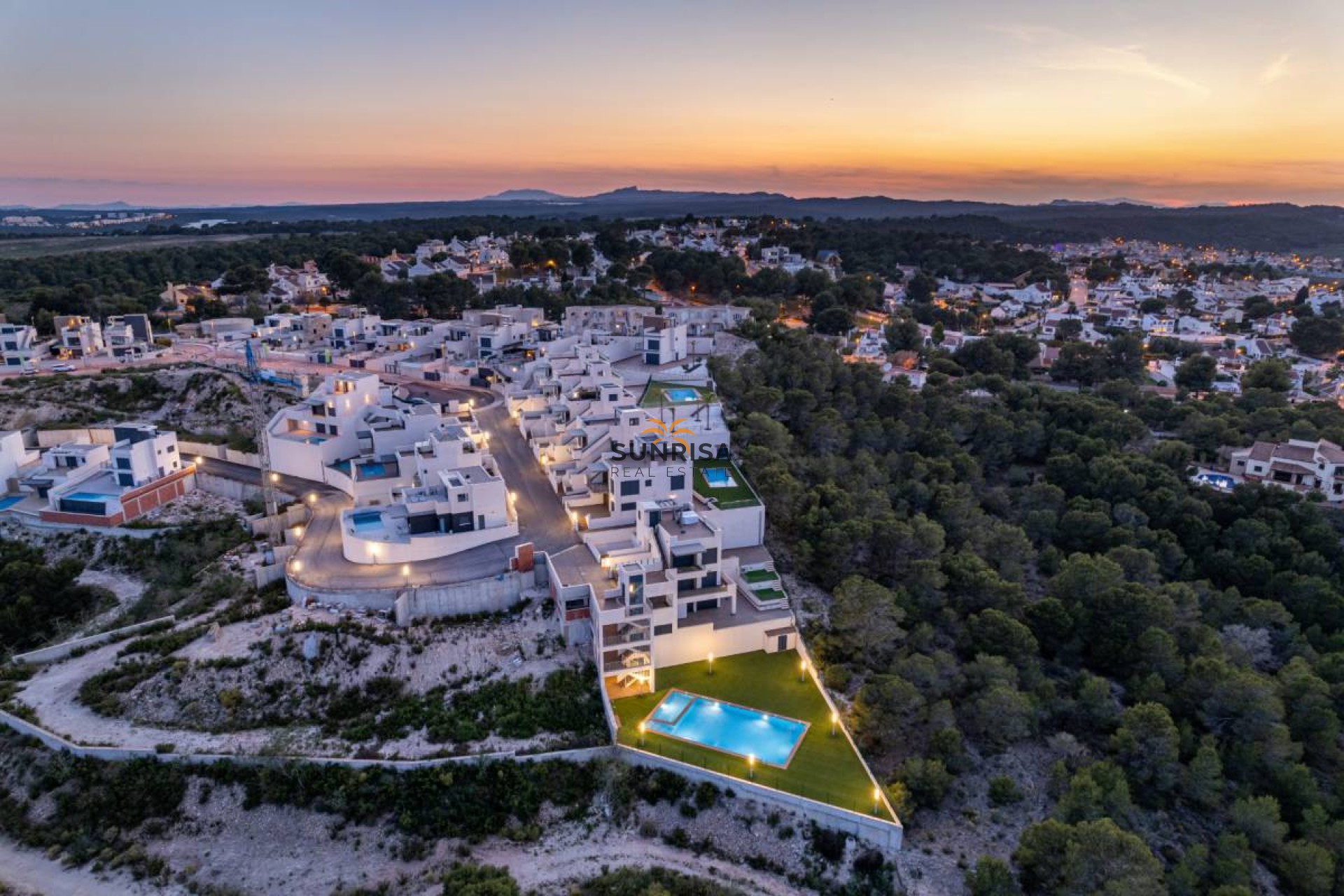 Resale - Apartment - San Miguel de Salinas