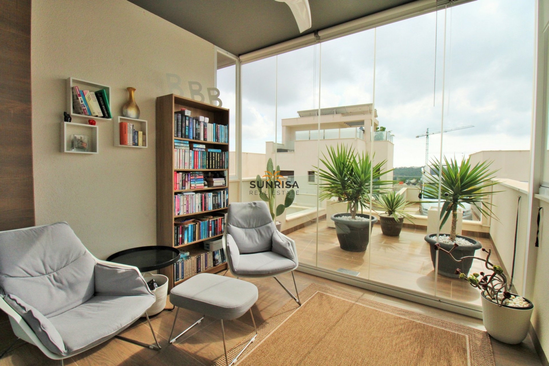 Resale - Apartment - San Miguel de Salinas