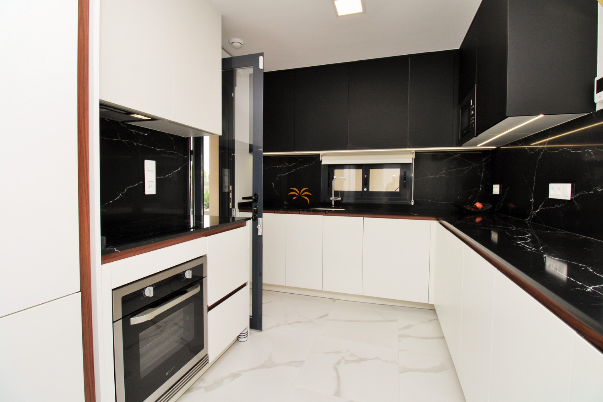 Resale - Apartment - San Miguel de Salinas