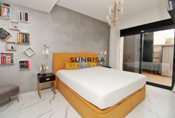 Apartment · Resale - San Miguel de Salinas · Alicante · Spain