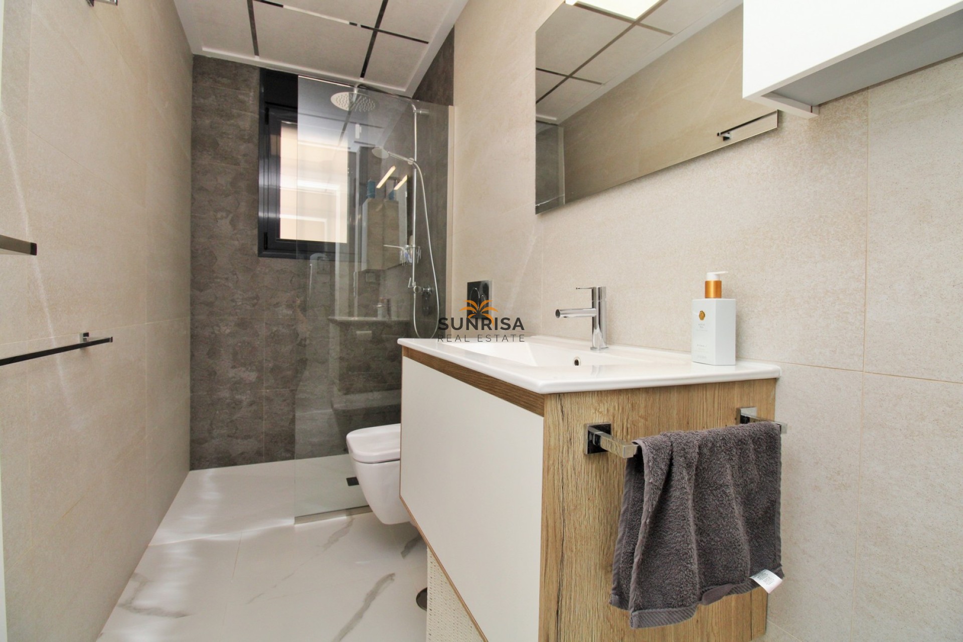 Resale - Apartment - San Miguel de Salinas