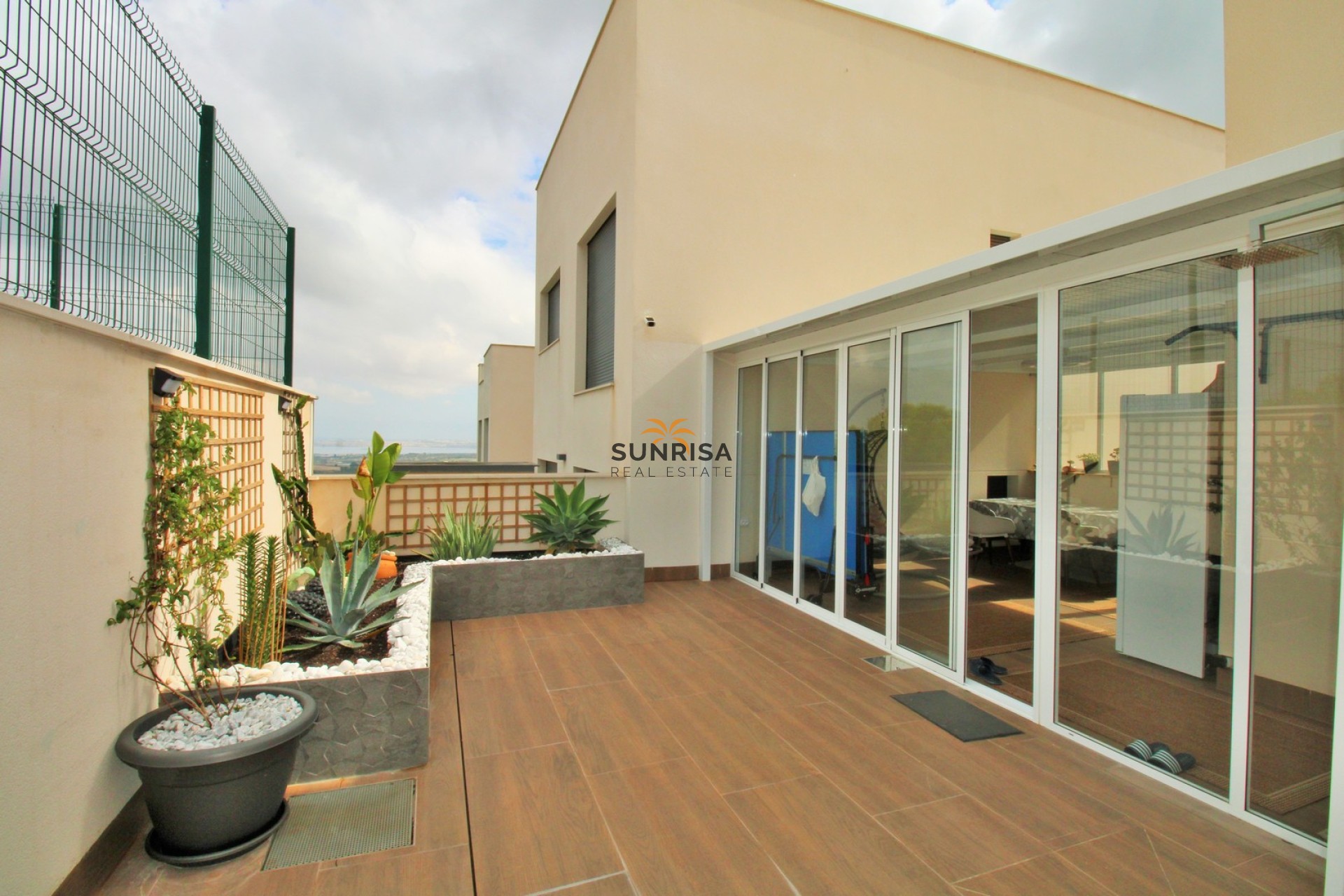 Resale - Apartment - San Miguel de Salinas