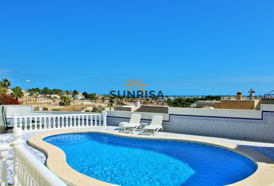 Villa · Resale - Villamartin · Alicante · Spain