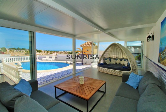 Villa · Resale - Villamartin · Alicante · Spain