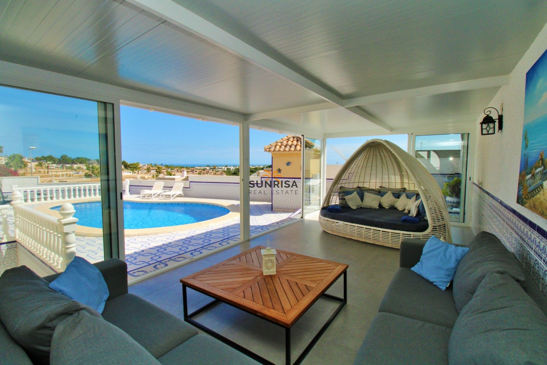 Resale - Villa - Villamartin