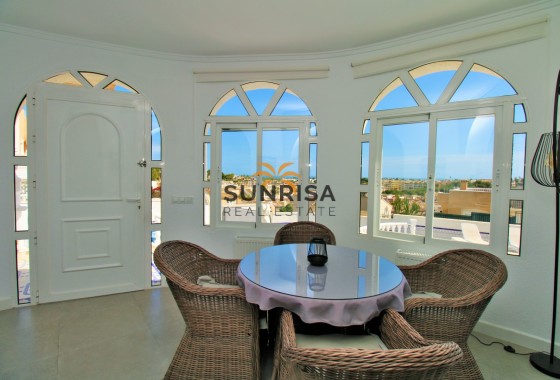 Villa · Resale - Villamartin · Alicante · Spain