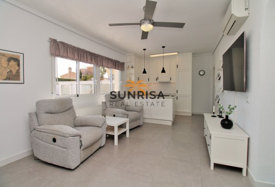 Villa · Resale - Villamartin · Alicante · Spain