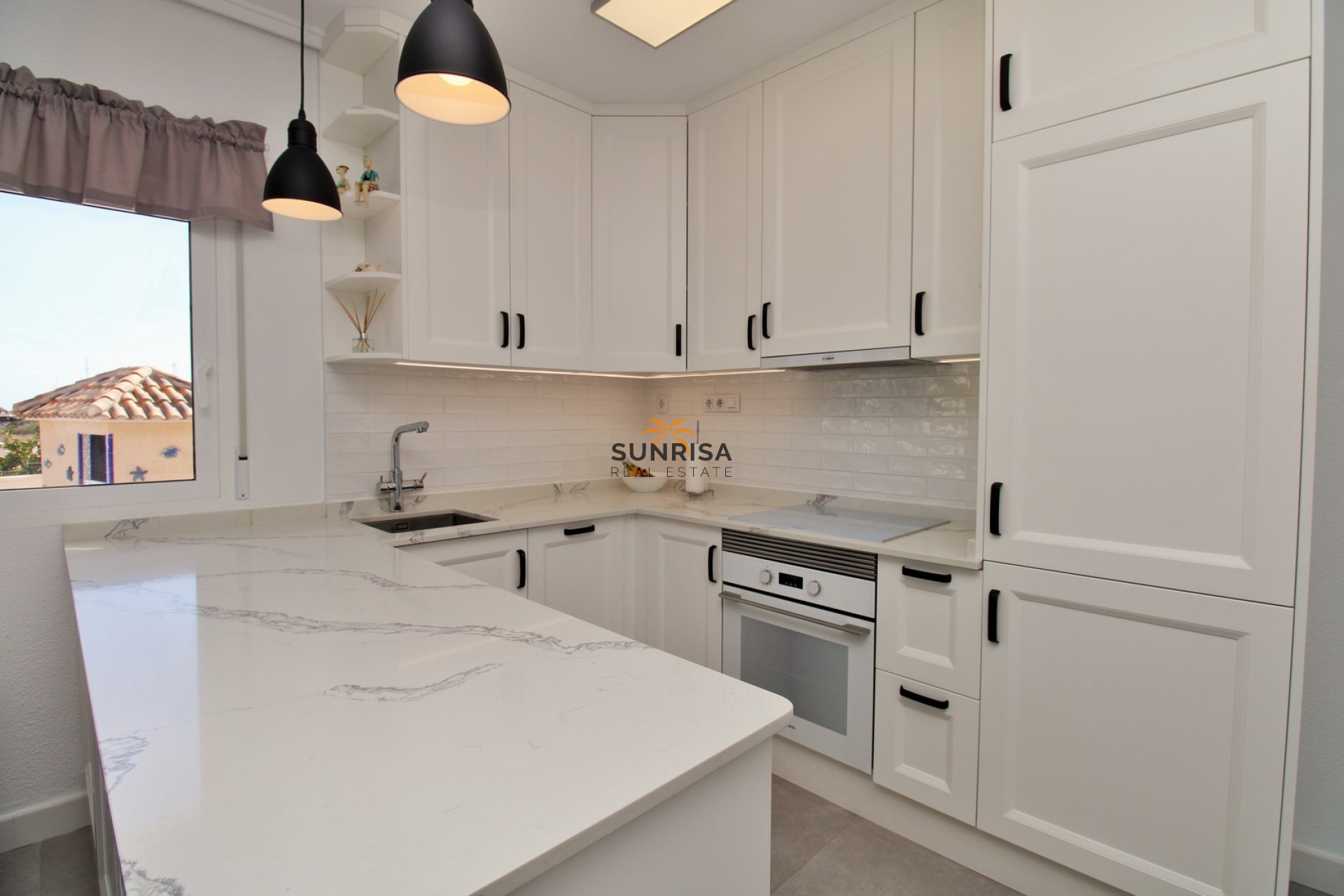 Resale - Villa - Villamartin
