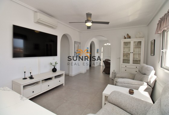 Villa · Resale - Villamartin · Alicante · Spain