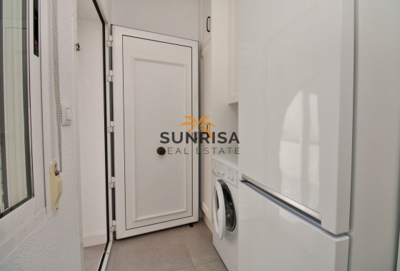 Villa · Resale - Villamartin · Alicante · Spain
