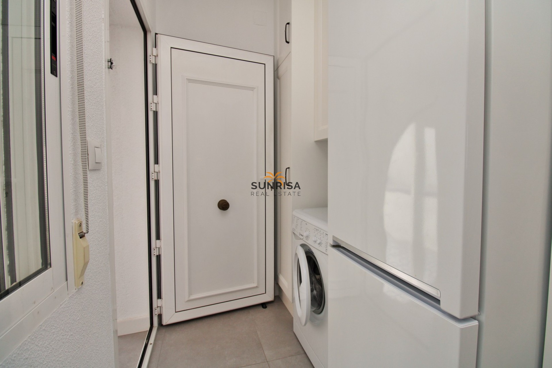 Resale - Villa - Villamartin