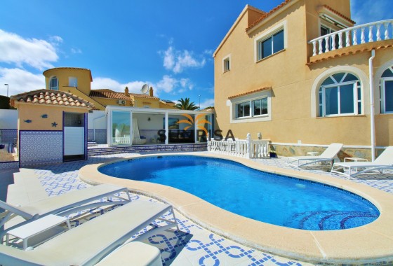 Villa · Resale - Villamartin · Alicante · Spain