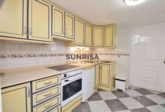 Villa · Resale - Villamartin · Alicante · Spain