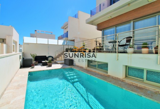 Villa · Resale - Villamartin · Alicante · Spain