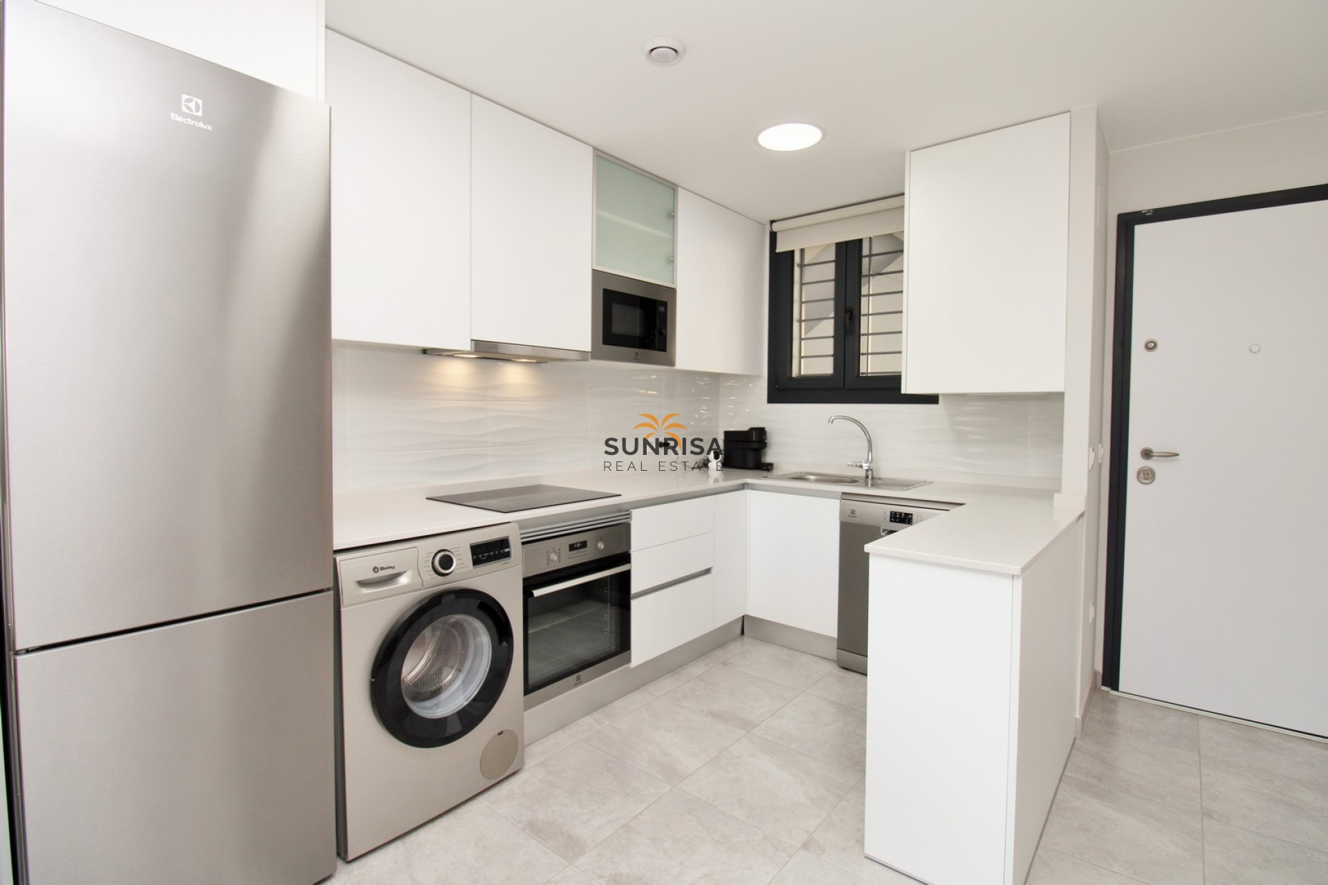 Resale - Apartment - Villamartin