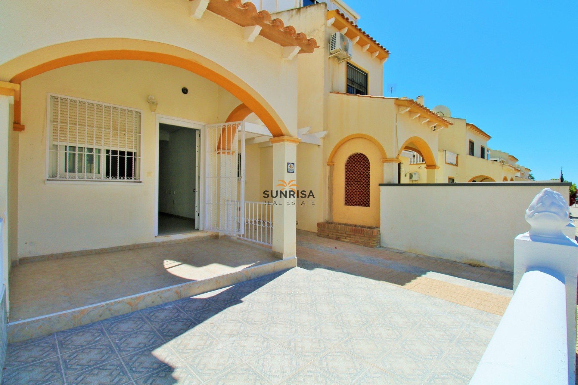 Herverkoop - Herenhuis - Orihuela Costa