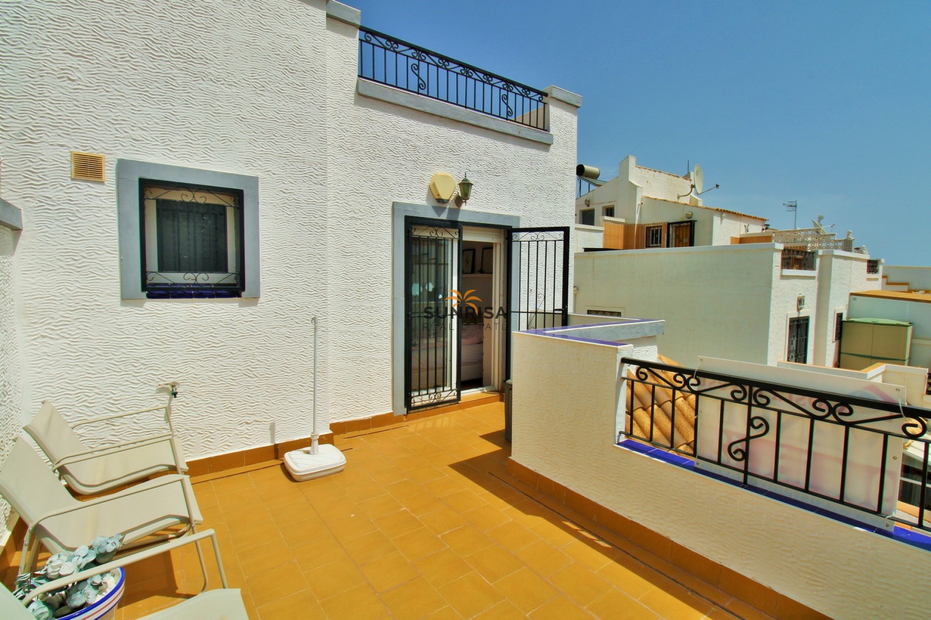 Resale - Townhouse - Los Altos