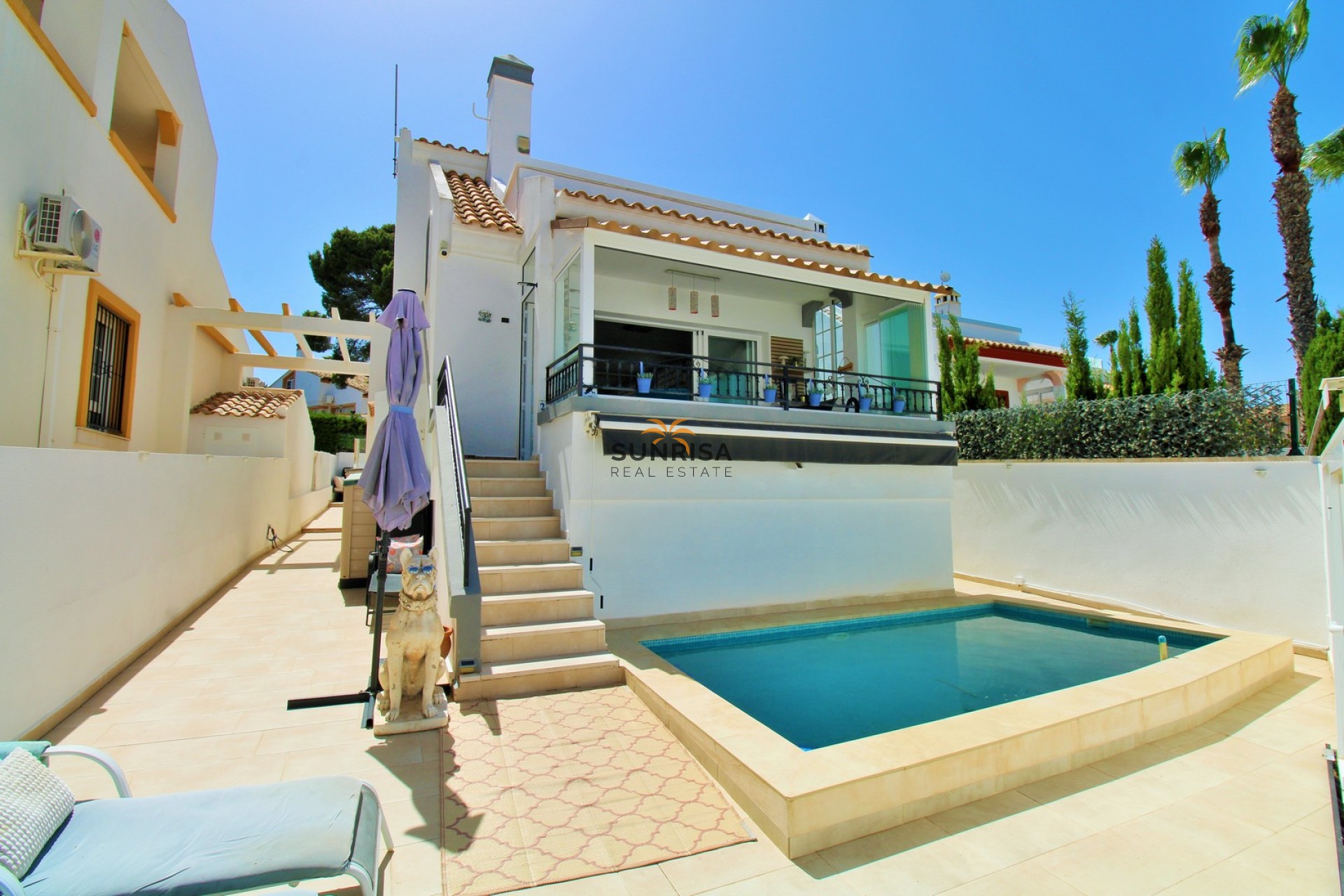 Resale - Villa - Villamartin