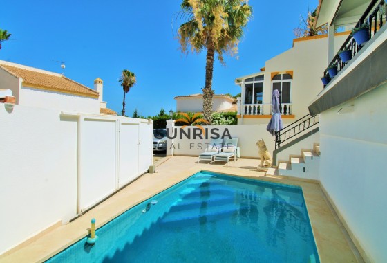 Villa · Revente - Villamartin · Alicante · Espagne