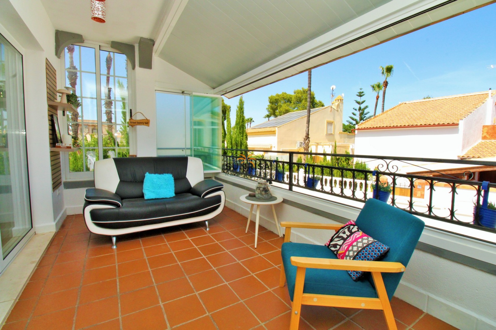 Resale - Villa - Villamartin