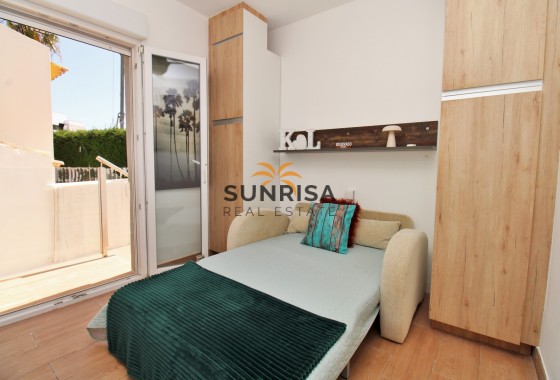 Villa · Revente - Villamartin · Alicante · Espagne