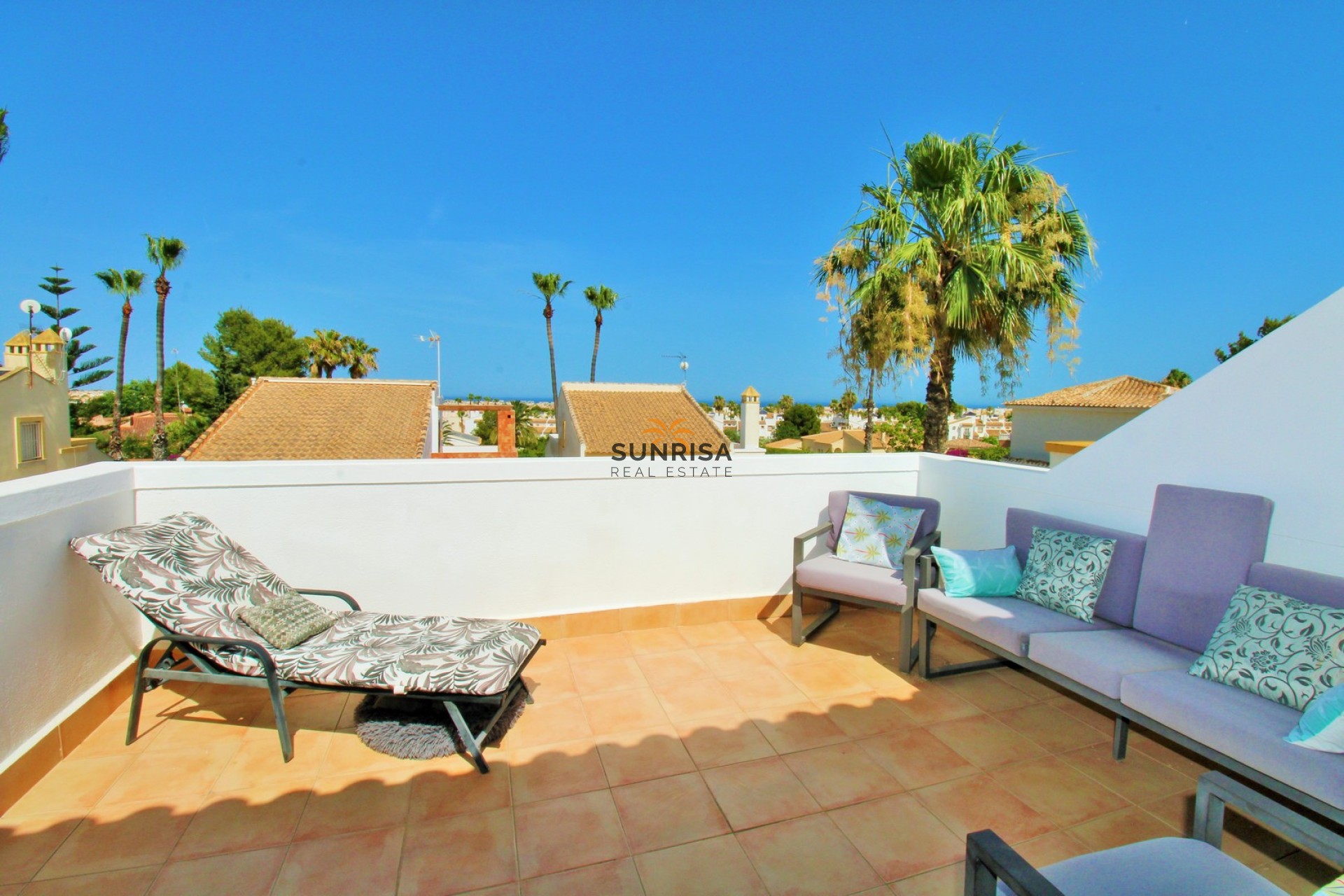 Resale - Villa - Villamartin