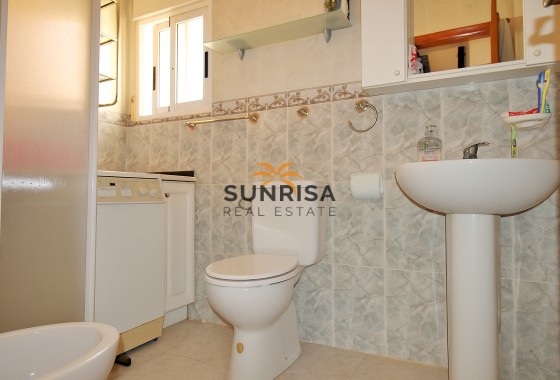 Townhouse · Resale - Villamartin · Alicante · Spain