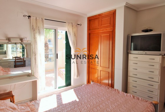 Townhouse · Resale - Villamartin · Alicante · Spain