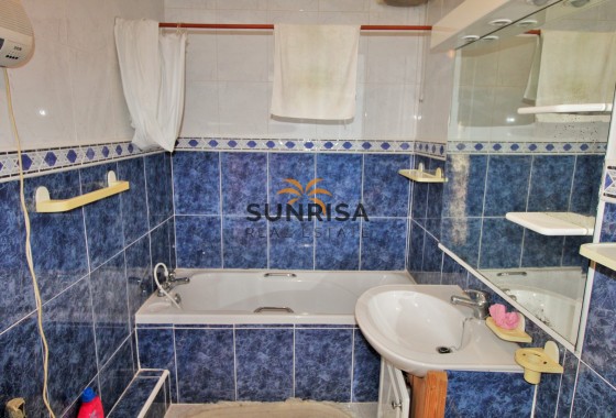 Townhouse · Resale - Villamartin · Alicante · Spain