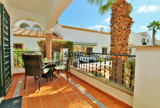 Apartamento · Reventa - Orihuela Costa · PAU 8 · Alicante · España