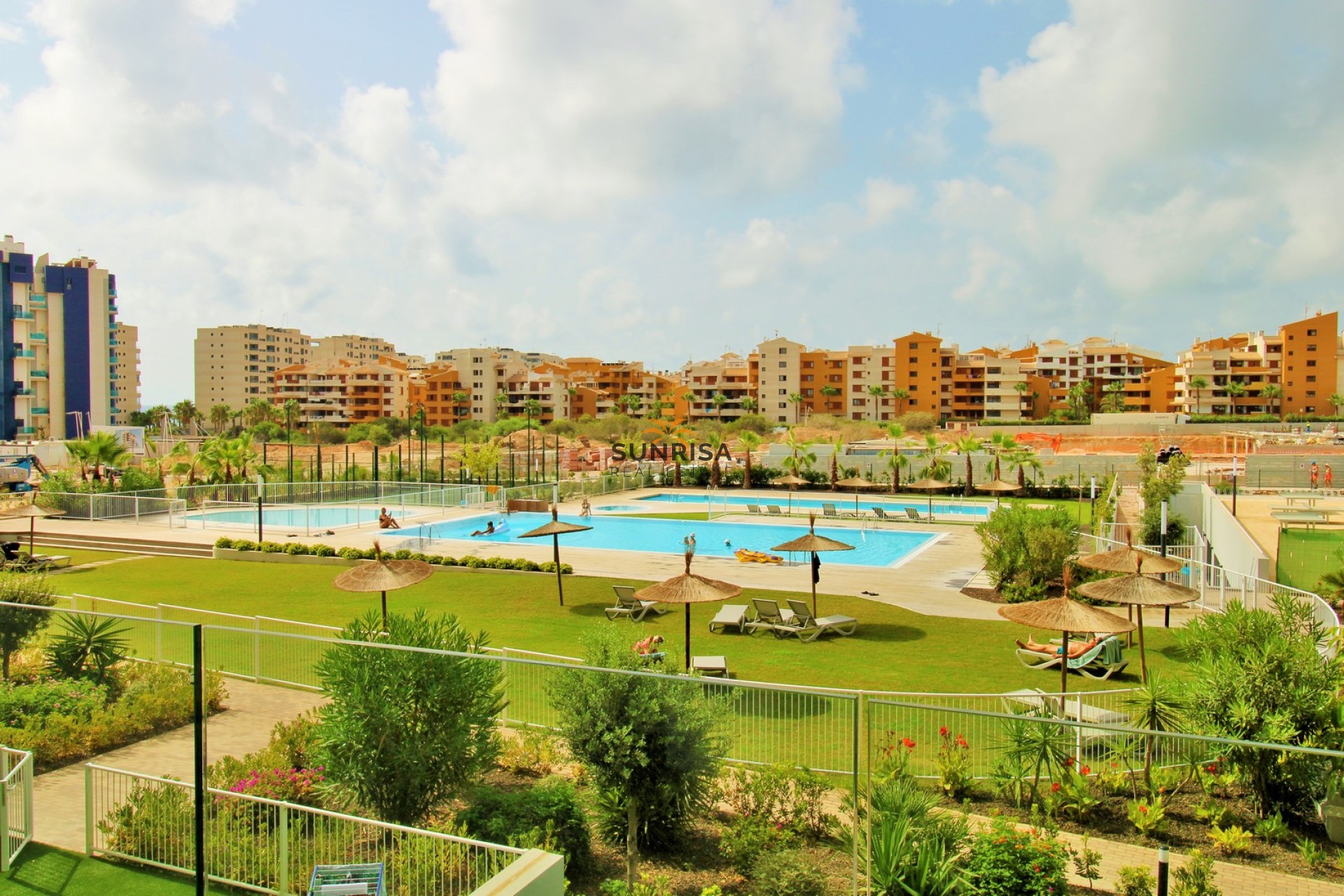 Revente - Appartement - Punta Prima