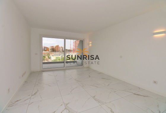 Appartement · Herverkoop - Punta Prima · Alicante · Spanje