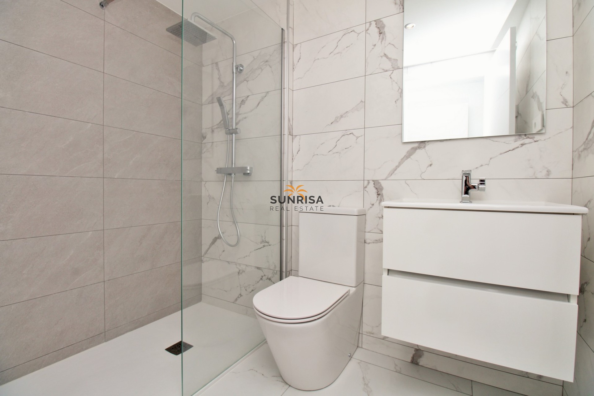 Revente - Appartement - Punta Prima