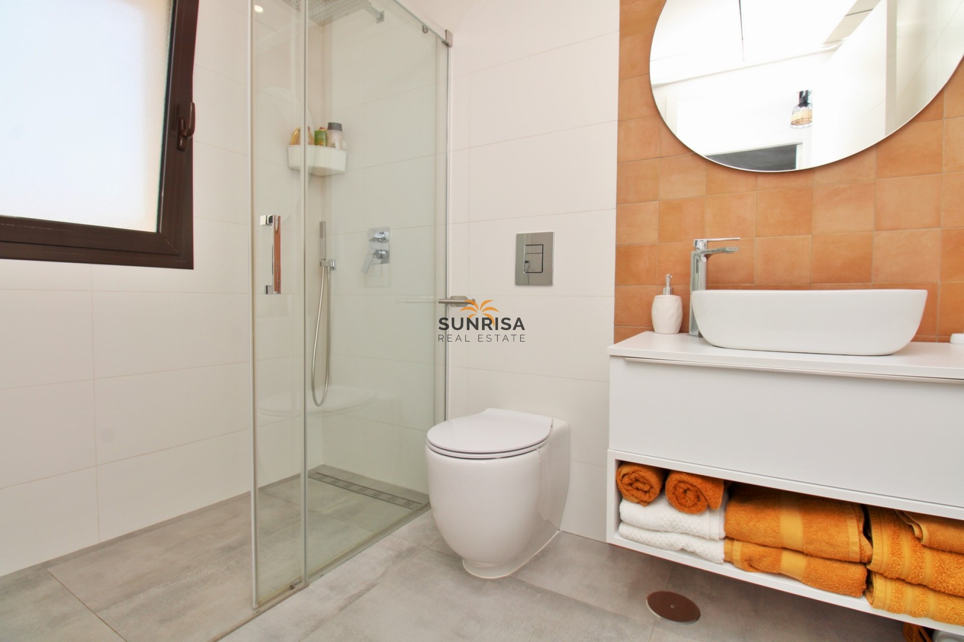 Resale - Villa - Orihuela Costa