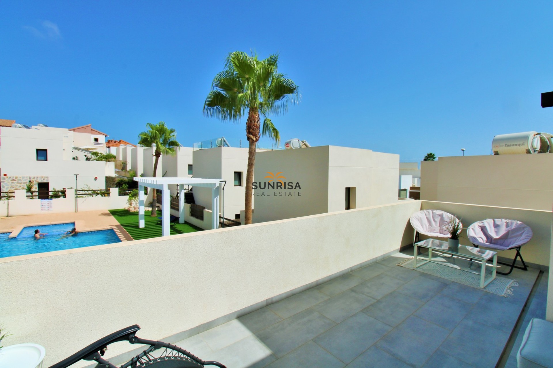 Resale - Villa - Orihuela Costa