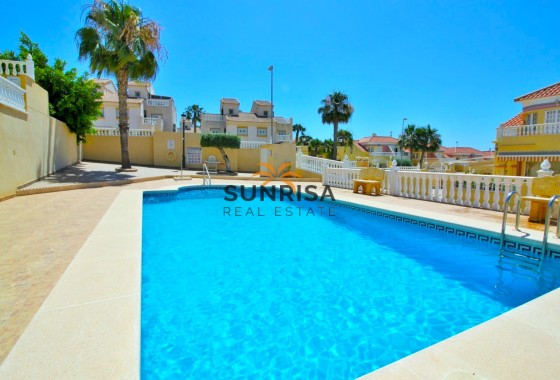 Townhouse · Resale - Villamartin · Alicante · Spain