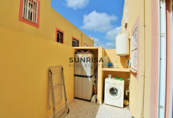 Townhouse · Resale - Villamartin · Alicante · Spain