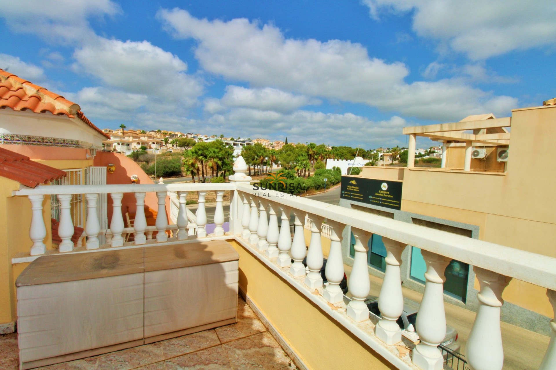 Herverkoop - Herenhuis - Villamartin