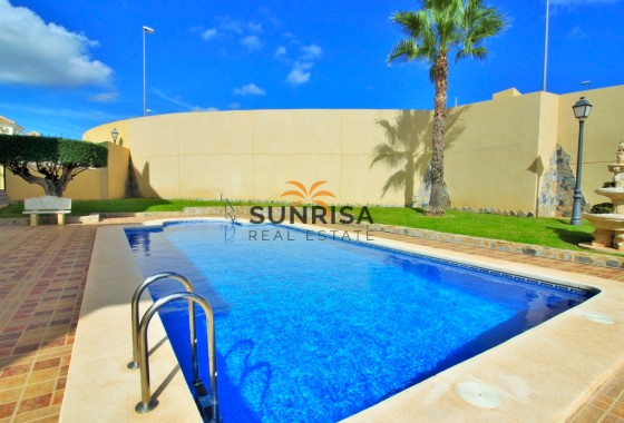 Townhouse · Resale - Villamartin · Alicante · Spain