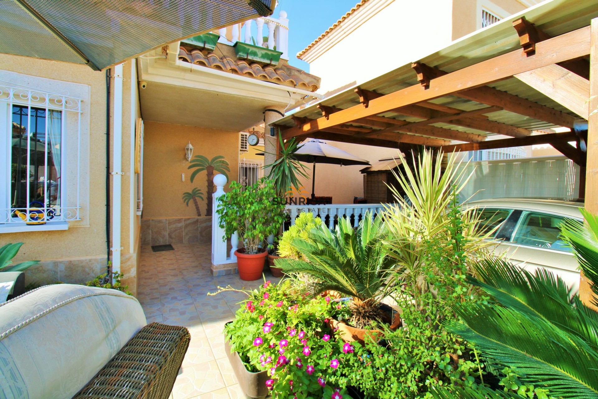 Resale - Villa - Orihuela Costa