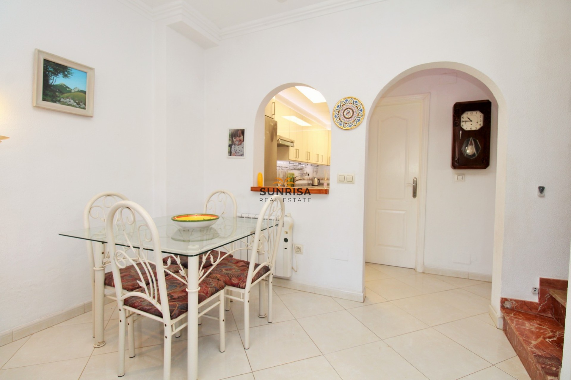 Resale - Villa - Orihuela Costa