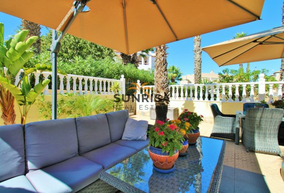 Villa · Revente - Villamartin · Las Violetas · Alicante · Espagne
