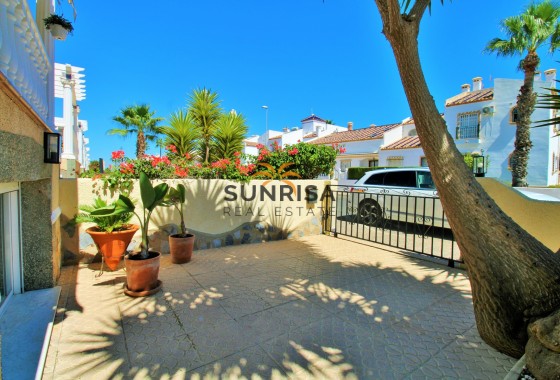 Villa · Revente - Villamartin · Las Violetas · Alicante · Espagne